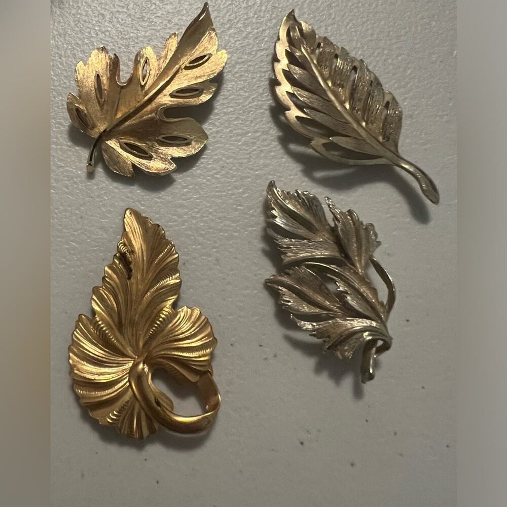 Leaf brooch lot set